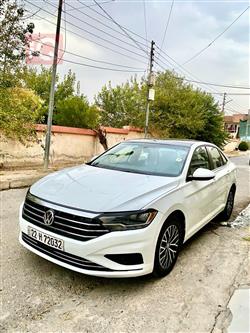 ڤۆڵکسواگن جێتا